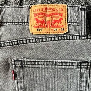 Levi's 514 Men's Gray Denim Jeans - Classic Back Pocket Style 29x32